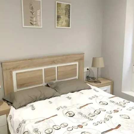 Calle Gil Y Carrasco - 3 Apartamento León
