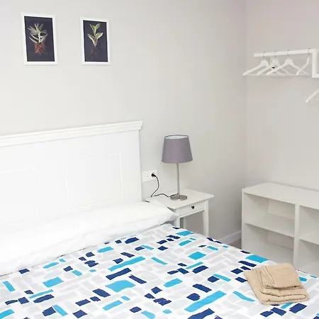 Calle Gil Y Carrasco - 3 Apartamento *